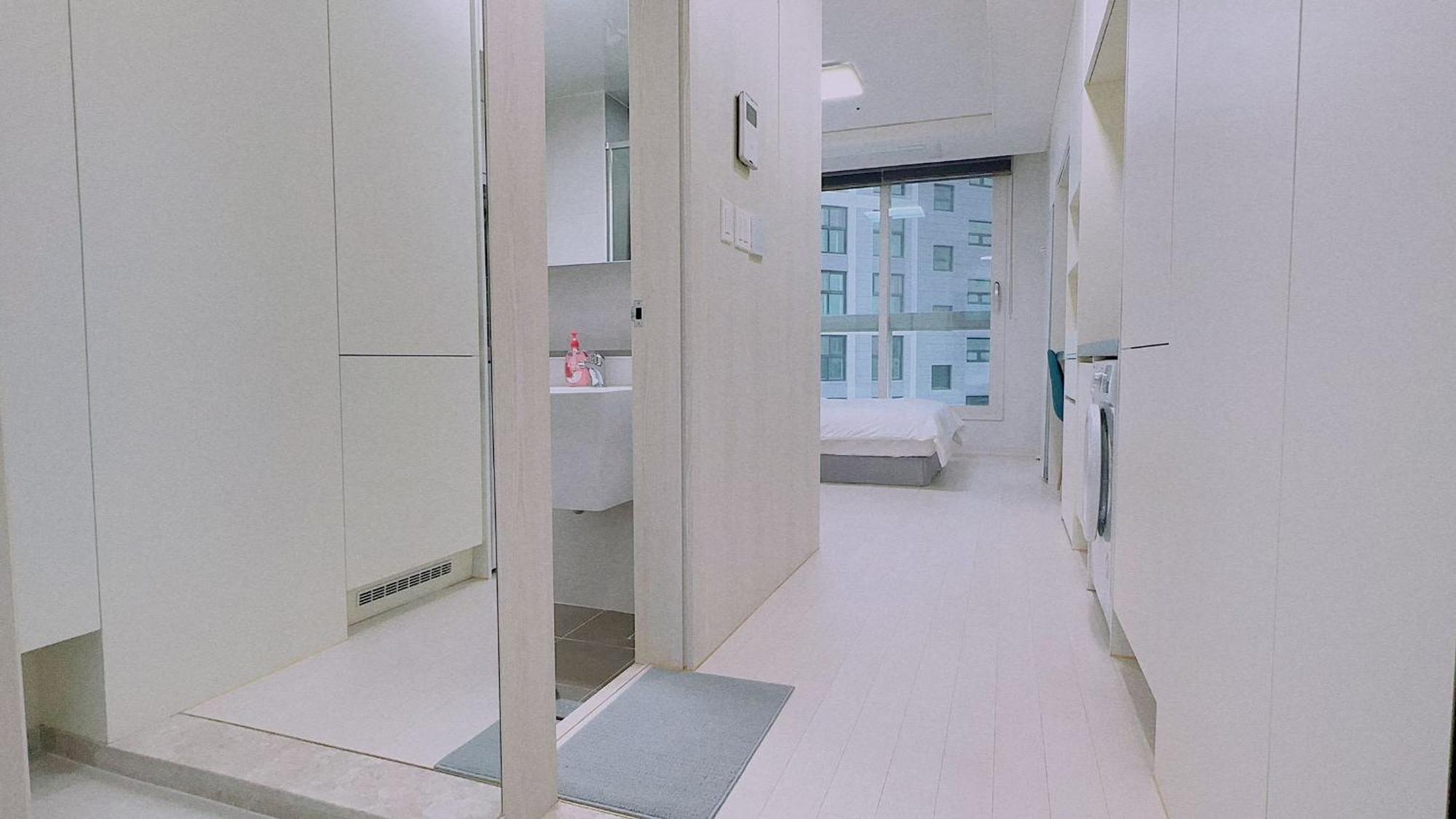 The Time Hotel Incheon Airport Экстерьер фото