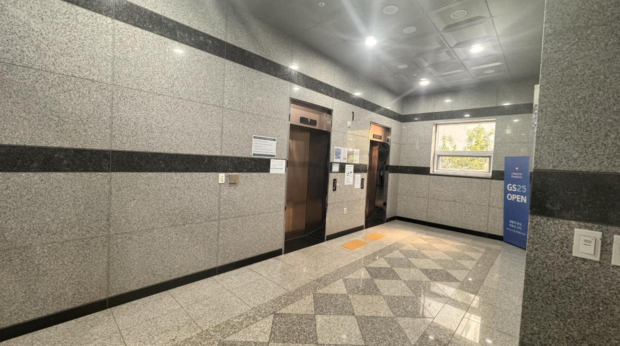 The Time Hotel Incheon Airport Экстерьер фото